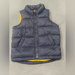 Old Navy Kids Navy Puffer Vest with Yellow Lining USED Good Condition size 4T